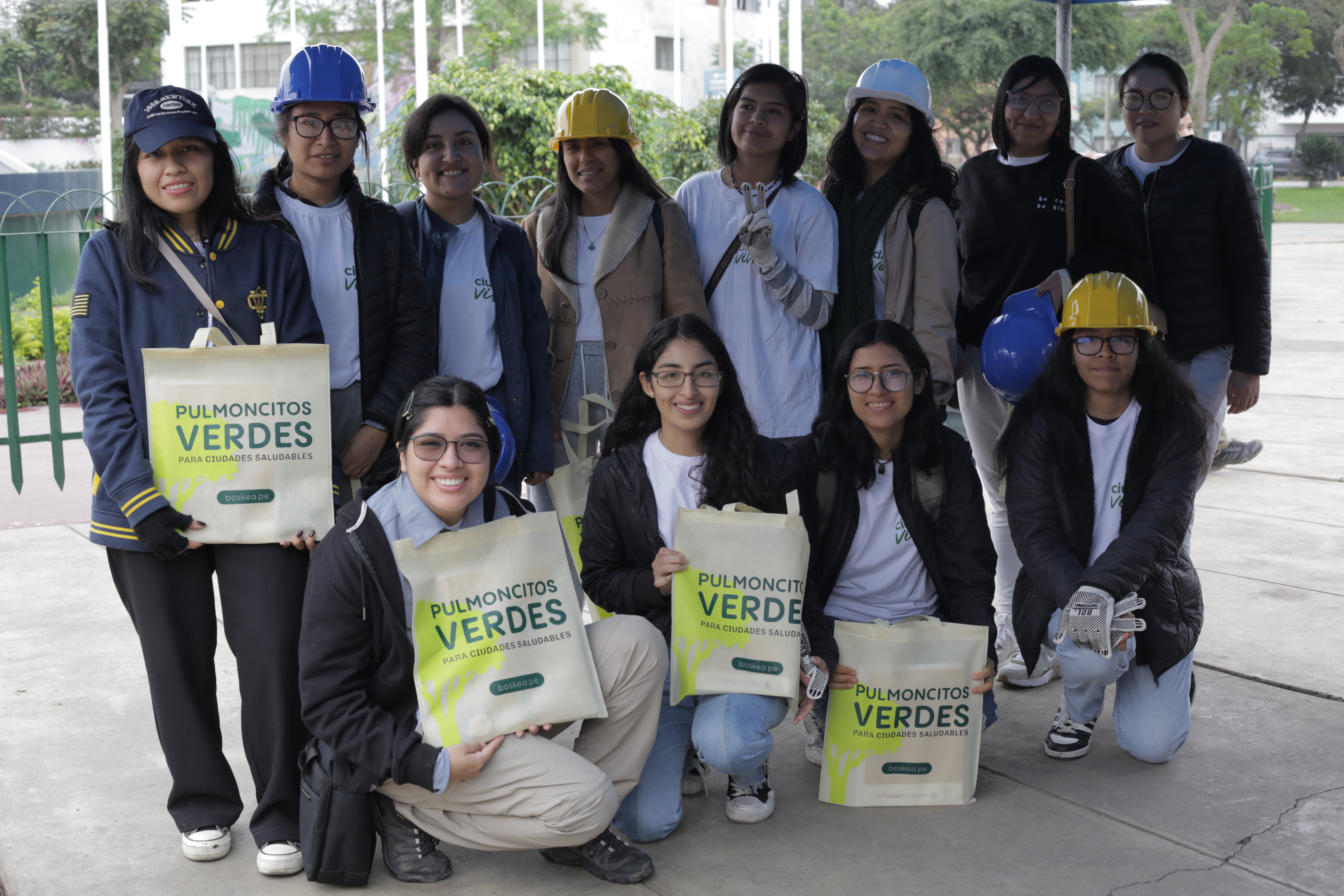 ciudad viva - <br />
<b>Warning</b>:  Undefined property: stdClass::$titleEvent in <b>/home/ciudadvi/public_html/Views/ProjectsServices/detail.php</b> on line <b>137</b><br />
